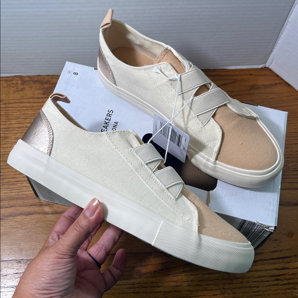 NWT Serra Ladies Canvas Sneakers Beige Cream Bronze Casual Slip on Shoes Size 8